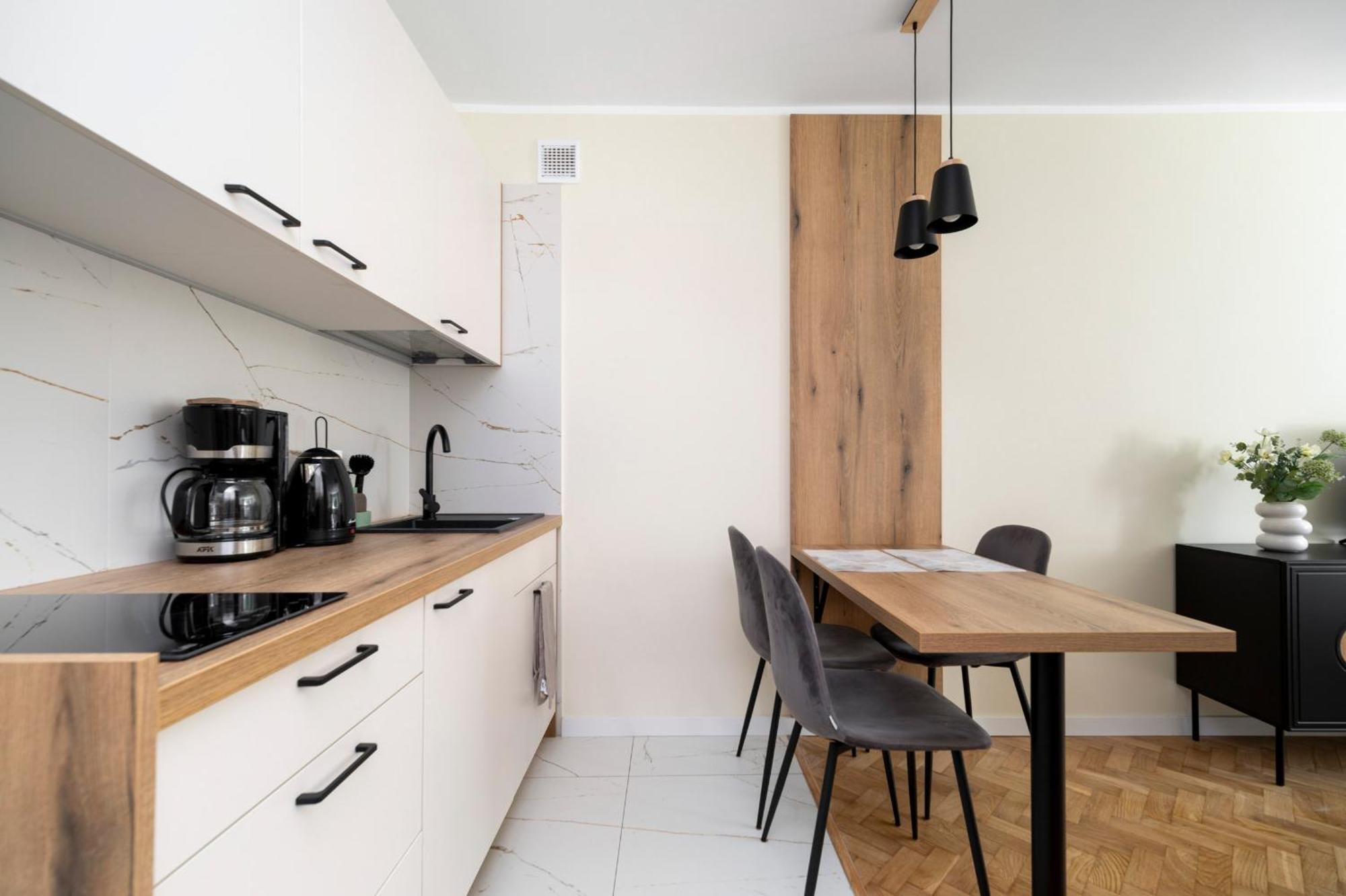 Przytulny Apartament Blisko Lasu Z Szybkim Wi-Fi โซพอต ภายนอก รูปภาพ