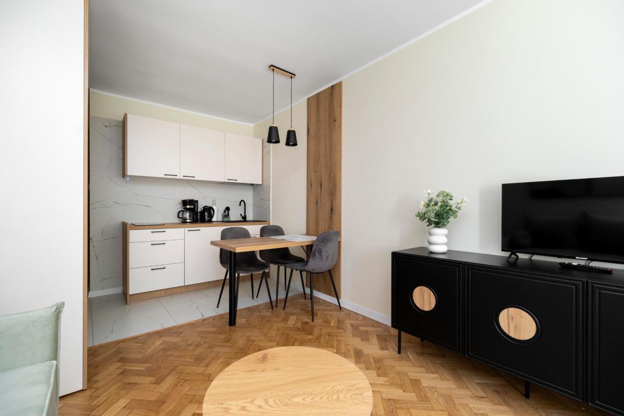 Przytulny Apartament Blisko Lasu Z Szybkim Wi-Fi โซพอต ภายนอก รูปภาพ